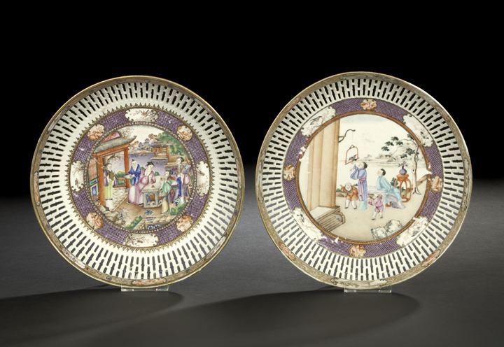 Appraisal: Good Pair of Chinese Export Reticulated Porcelain Saucer Dishes Qianlong