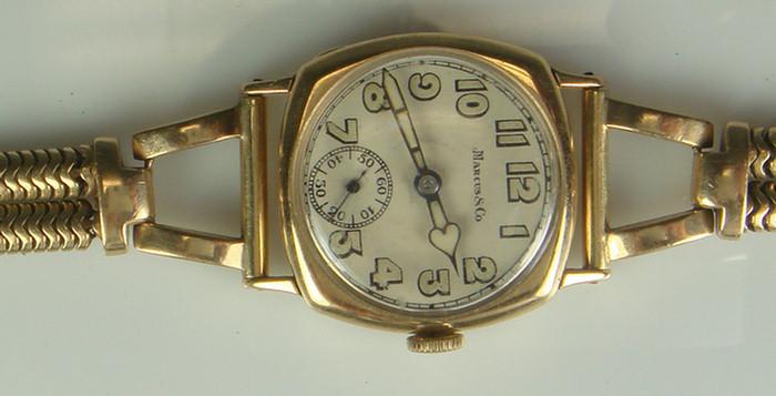 Appraisal: K YG ladies bubblefront wristwatch dial marked Marcus Co j