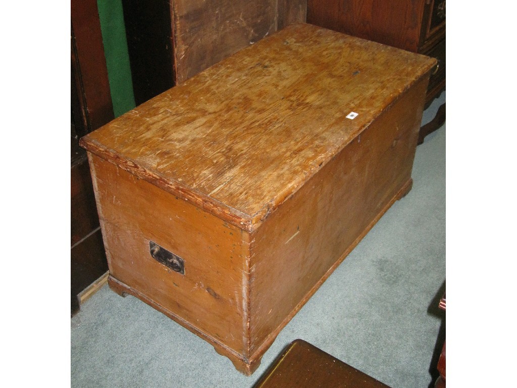 Appraisal: Pine blanket box