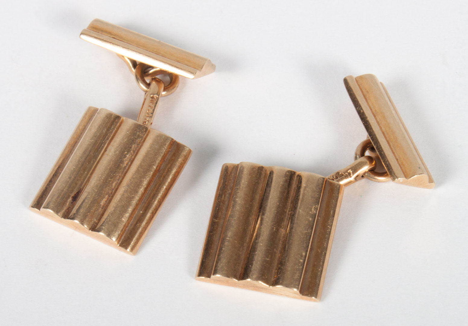 Appraisal: Pair of Tiffany K gold cuff links grams