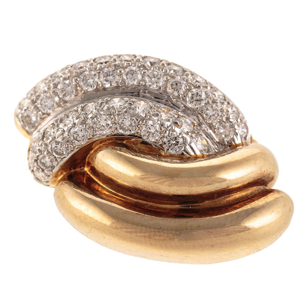 Appraisal: A Retro Diamond Pave Brooch in K K yellow gold