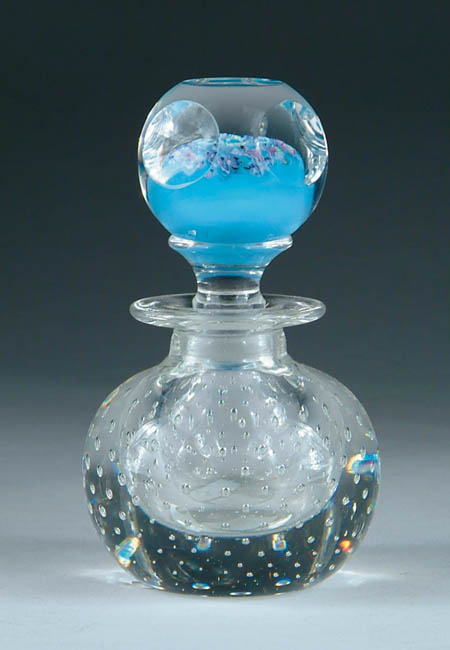 Appraisal: PAPERWEIGHT STOPPER BOTTLE Stopper has circle bevels with a blue