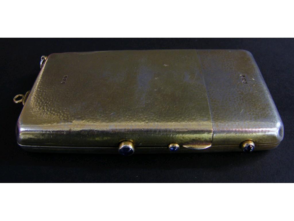 Appraisal: Victorian planished gilded compendium vanity sovereign case fitted with a