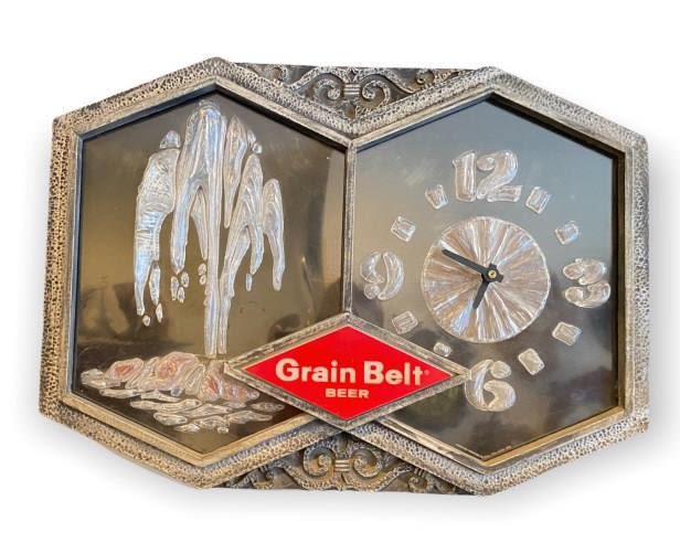 Appraisal: Grain Belt Light Up Clock SignServiced Guaranteed Running by Blackstone