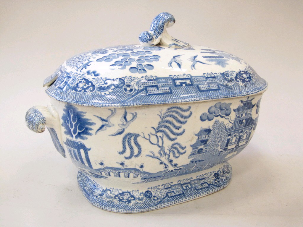 Appraisal: A th Century Davenport blue and white -handled Tureen and