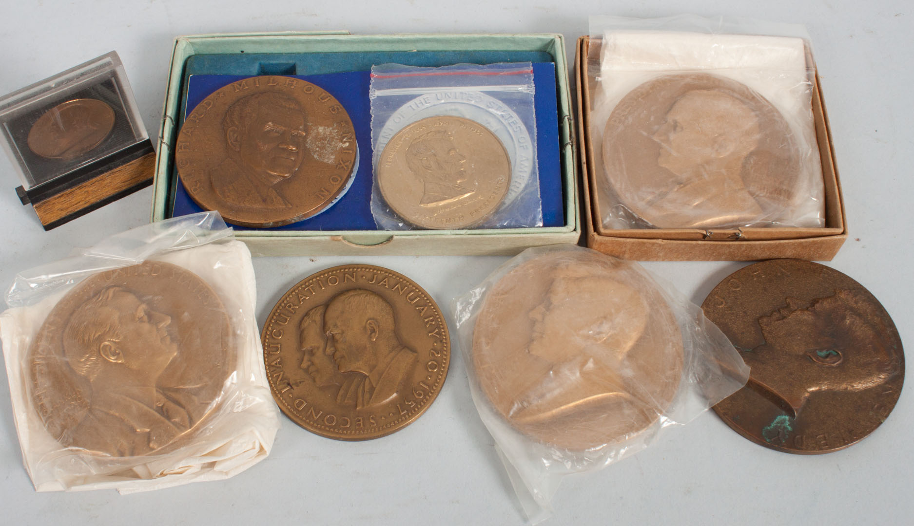 Appraisal: Medallions Nine Presidential bronze medals including F D Roosevelt Truman