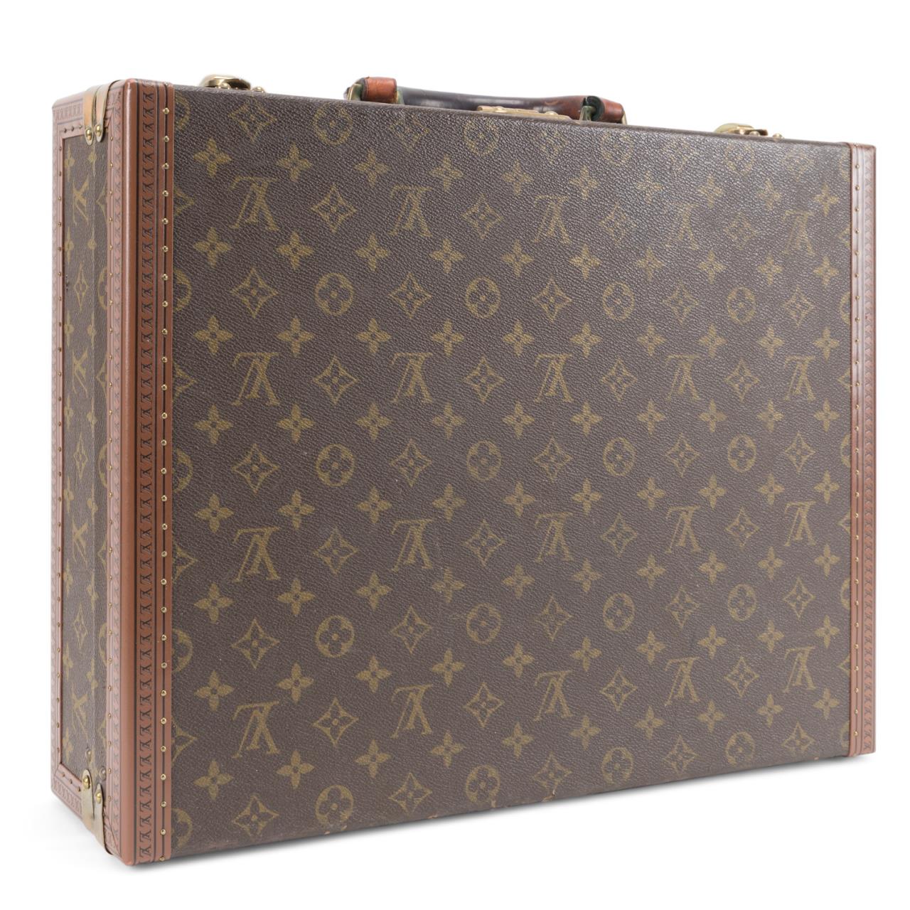 Appraisal: LOUIS VUITTON MONOGRAM 'COTTEVILLE' ATTACHE Louis Vuitton monogram 'Cotteville' attache