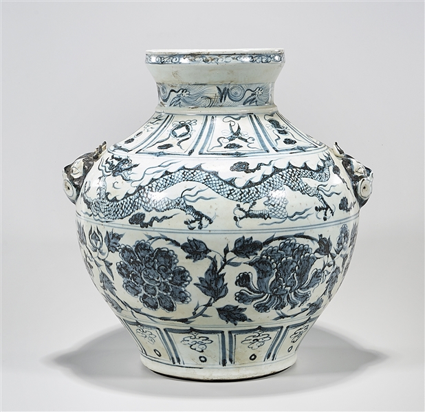 Appraisal: Chinese blue and white porcelain vase with dragon chasing pearls