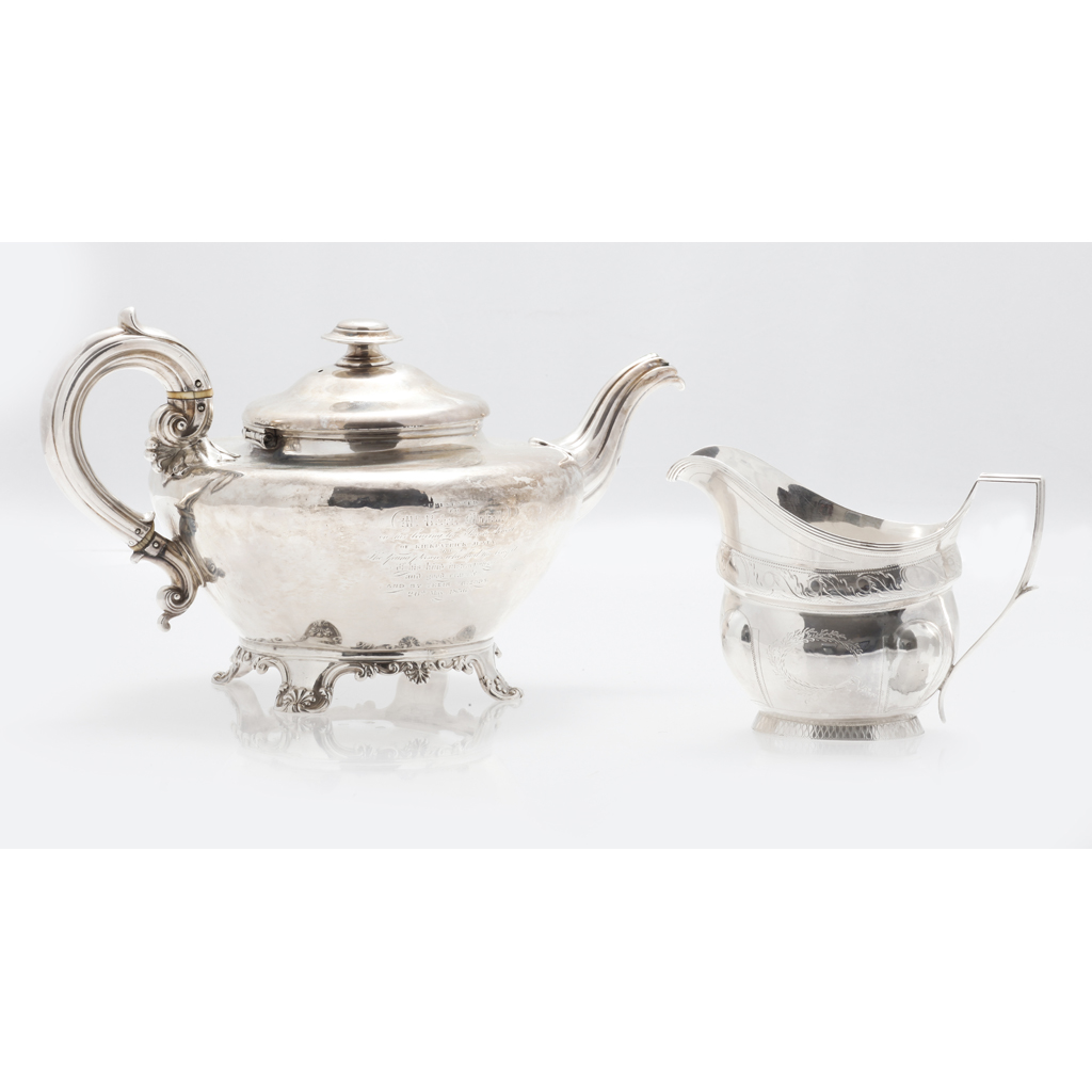 Appraisal: A George IV teapot The Barnards London of squat circular