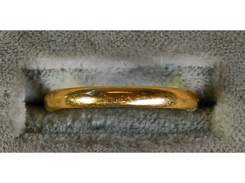 Appraisal: ct GOLD WEDDING RING approx gms