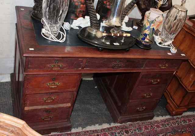 Appraisal: A VICTORIAN OREGON PINE THREE SECTIONAL PEDESTAL WRITING DESK fitted