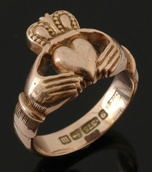 Appraisal: An Antique caddah ring The ct rose gold ring weighing