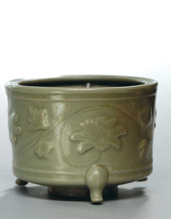 Appraisal: RARE YUAN CELADON CENSER Rare Chinese Yuan Dynasty tripod celadon