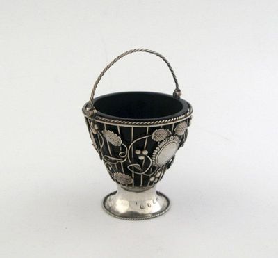 Appraisal: A George III small wirework sugar or cream basket with