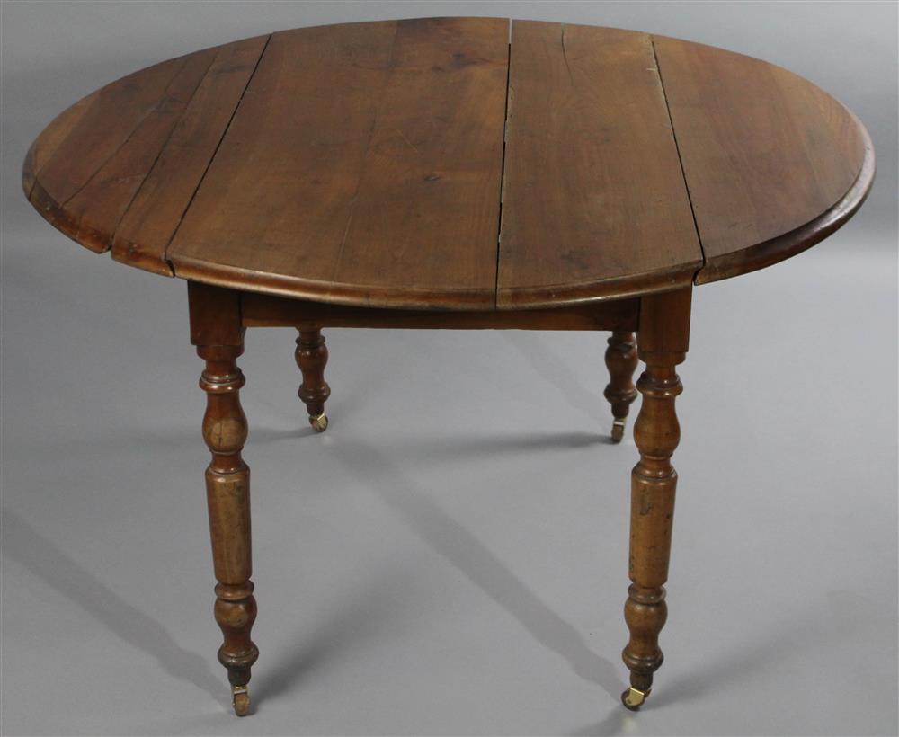 Appraisal: NINETEENTH CENTURY FRUITWOOD EXTENDING DINING TABLE having drop leaves the