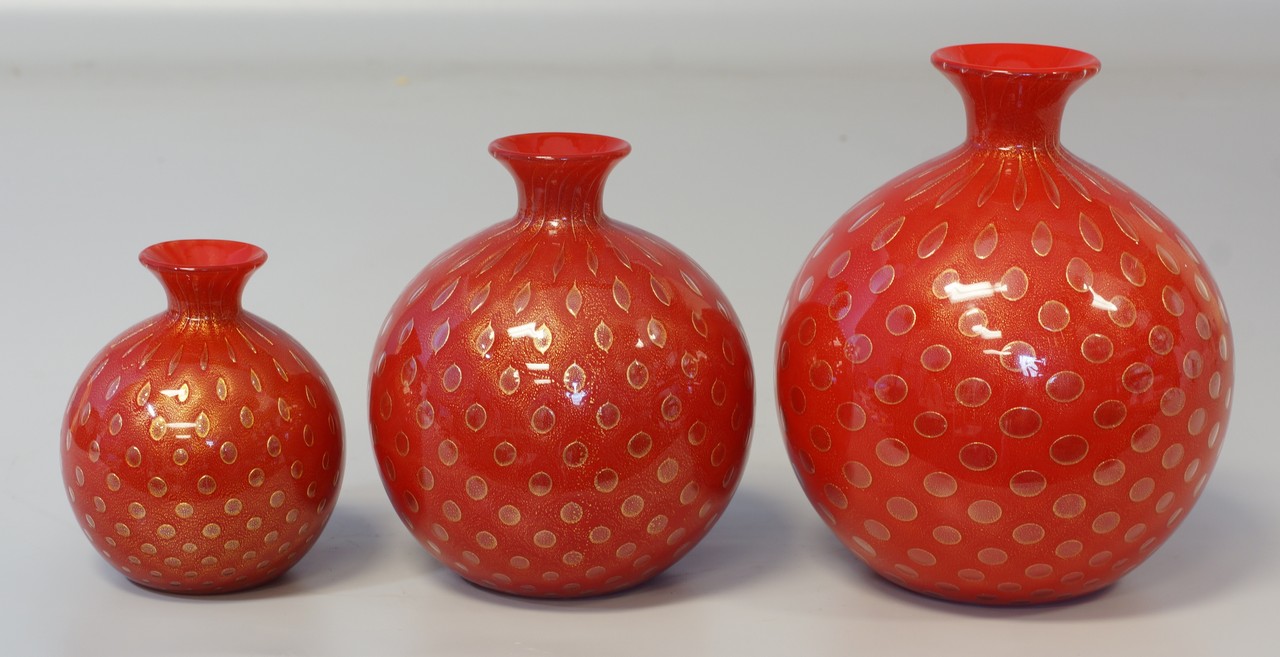 Appraisal: Archimede Seguso Murano set of red art glass vases with