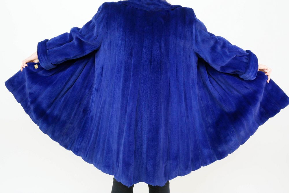 Appraisal: Valentino Furs Cobalt Blue Sheared Mink Swing Coat Valentino Furs