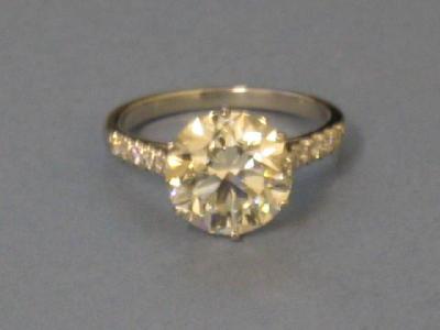 Appraisal: A SOLITAIRE DIAMOND RING the brilliant cut stone approximately cts