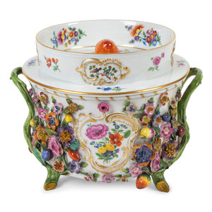 Appraisal: A Meissen Covered Fruit Bowl TH CENTURY Height x width