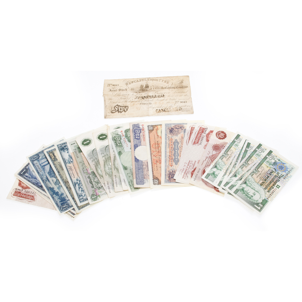 Appraisal: A collection of banknotes Scottish primarily Treasury and an early