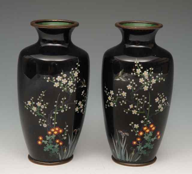 Appraisal: A PAIR OF JAPANESE COBALT BLUE GROUND SMALL CLOISONNE VASES