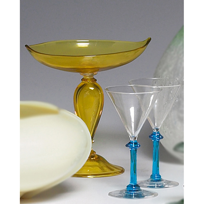 Appraisal: Steuben compote unusual form with a reverse teardrop stem and