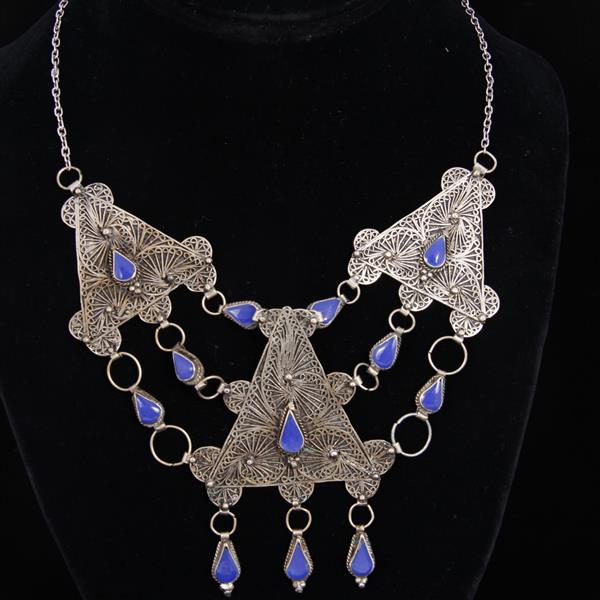 Appraisal: Art Deco Turkish Silver Filigree Festoon Bib Necklace with Lapis