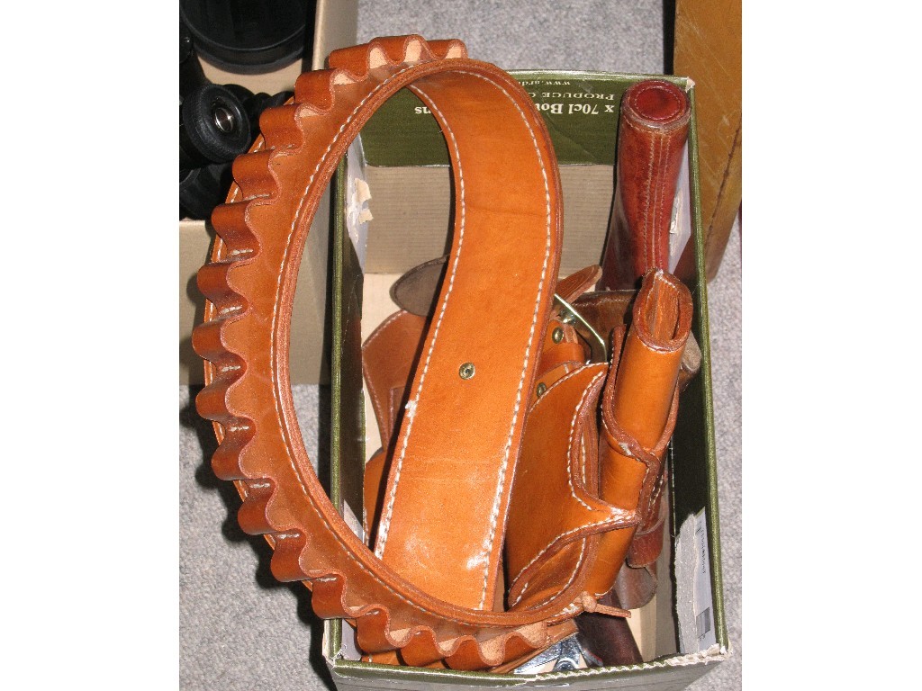 Appraisal: Box of cartridge belts and holsters