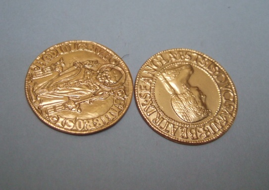 Appraisal: Two Italian gold reproductions of mediaeval coins