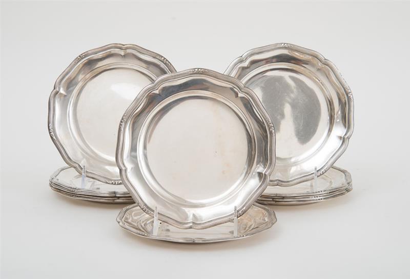 Appraisal: SET OF TWLEVE CONTINENTAL SILVER BREAD AND BUTTER PLATES Retailed