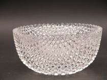 Appraisal: American Brilliant Cut Crystal Bowl Lovely cut-crystal bowl features a