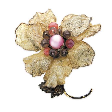 Appraisal: French Flower Brooch Estimate -