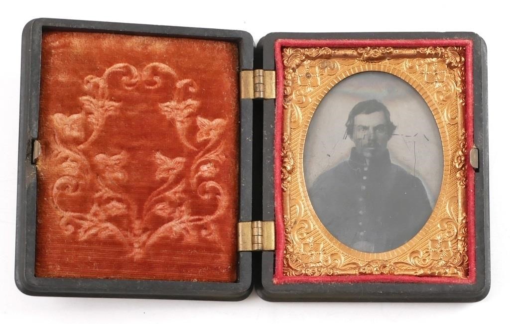 Appraisal: CIVIL WAR SOLDIER TINTYPE