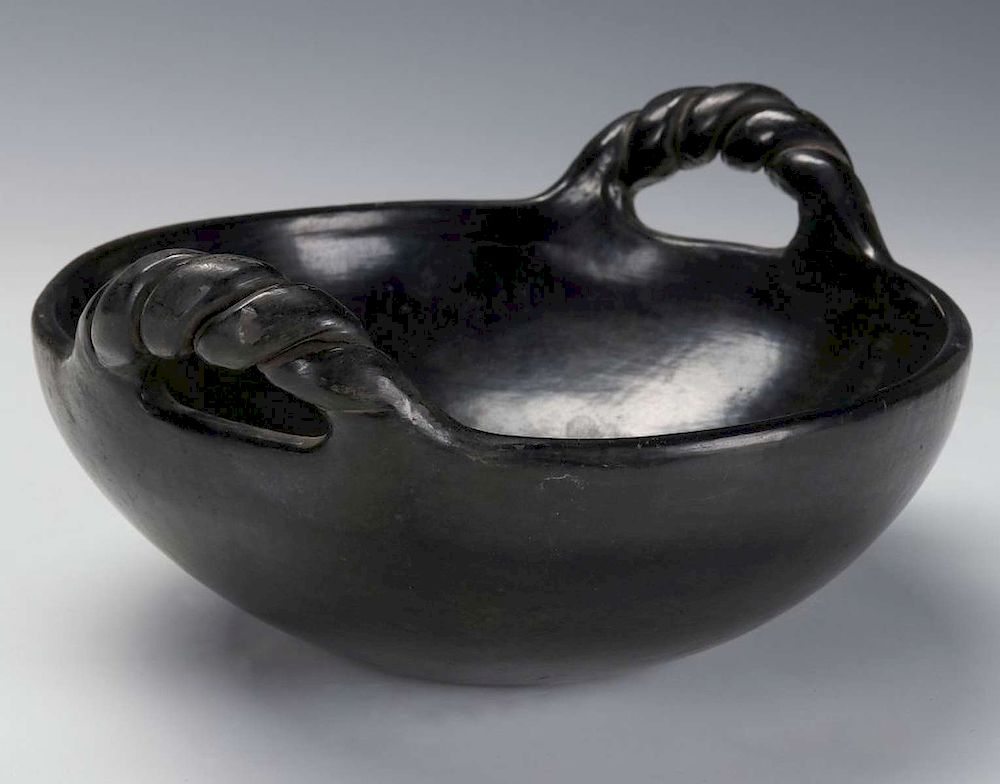 Appraisal: A SANTA CLARA POLISHED BLACK BOWL SIGNED CLARITA With rope