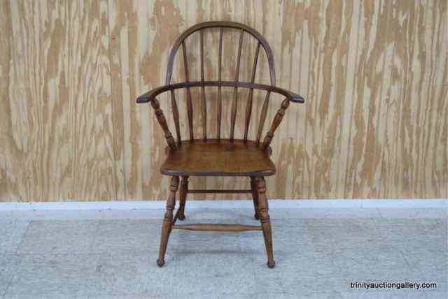 Appraisal: Antique c 's Oak Windsor ChairUnknown maker as it is