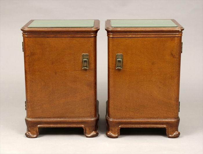 Appraisal: Pair of Art Nouveau Mahogany Nightstands x x in