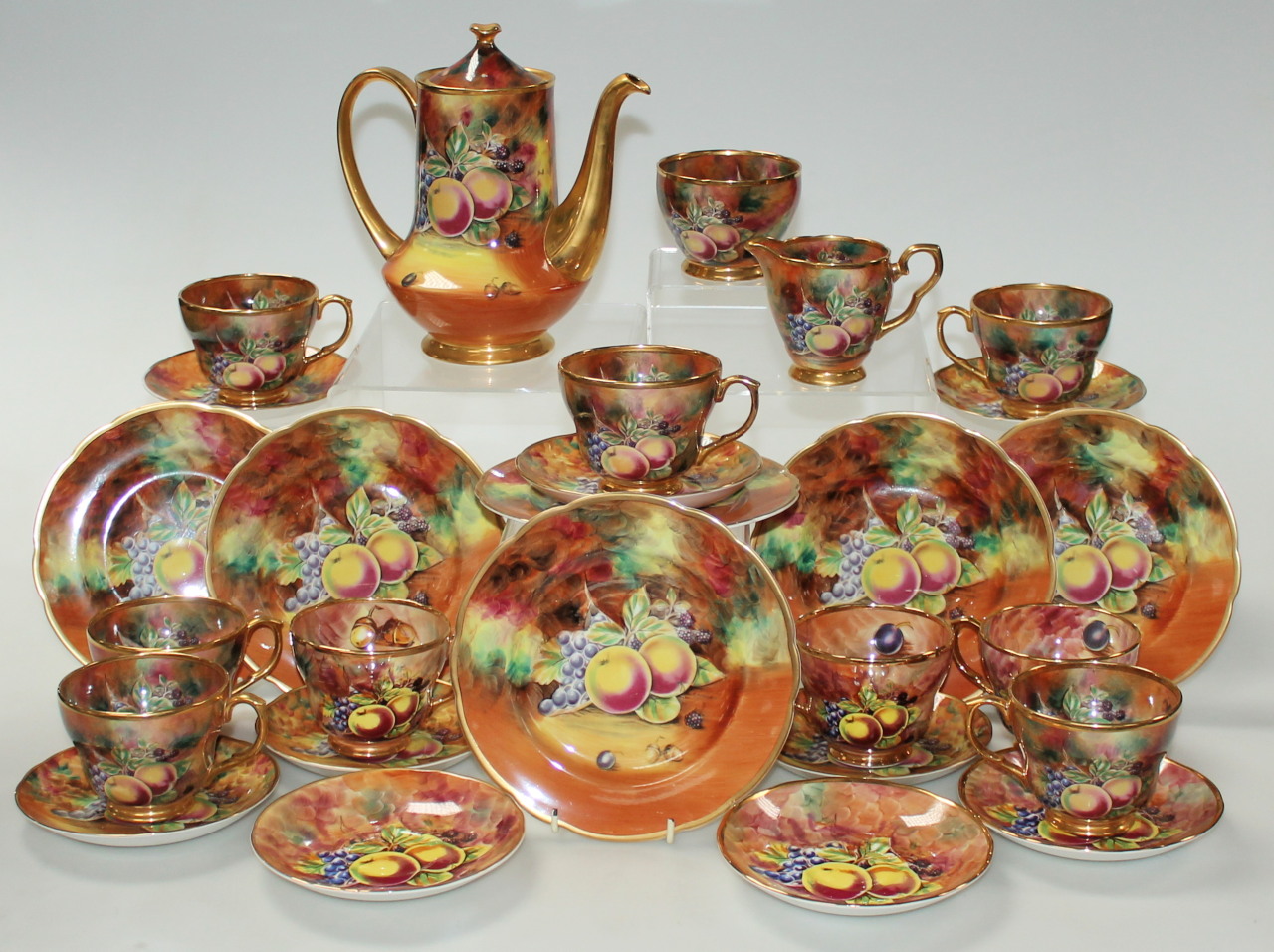 Appraisal: A thC Baroness Pottery part coffee service to include coffee