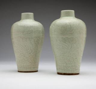 Appraisal: A pair of Chinese light celadon vases th century each