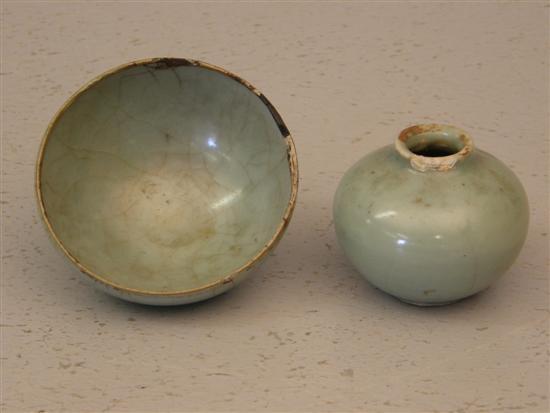 Appraisal: Small Chinese celadon glazed bowl on round foot diameter and