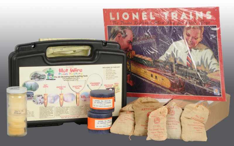 Appraisal: Lot of Miscellaneous Train Accessory Items Description Includes original bags