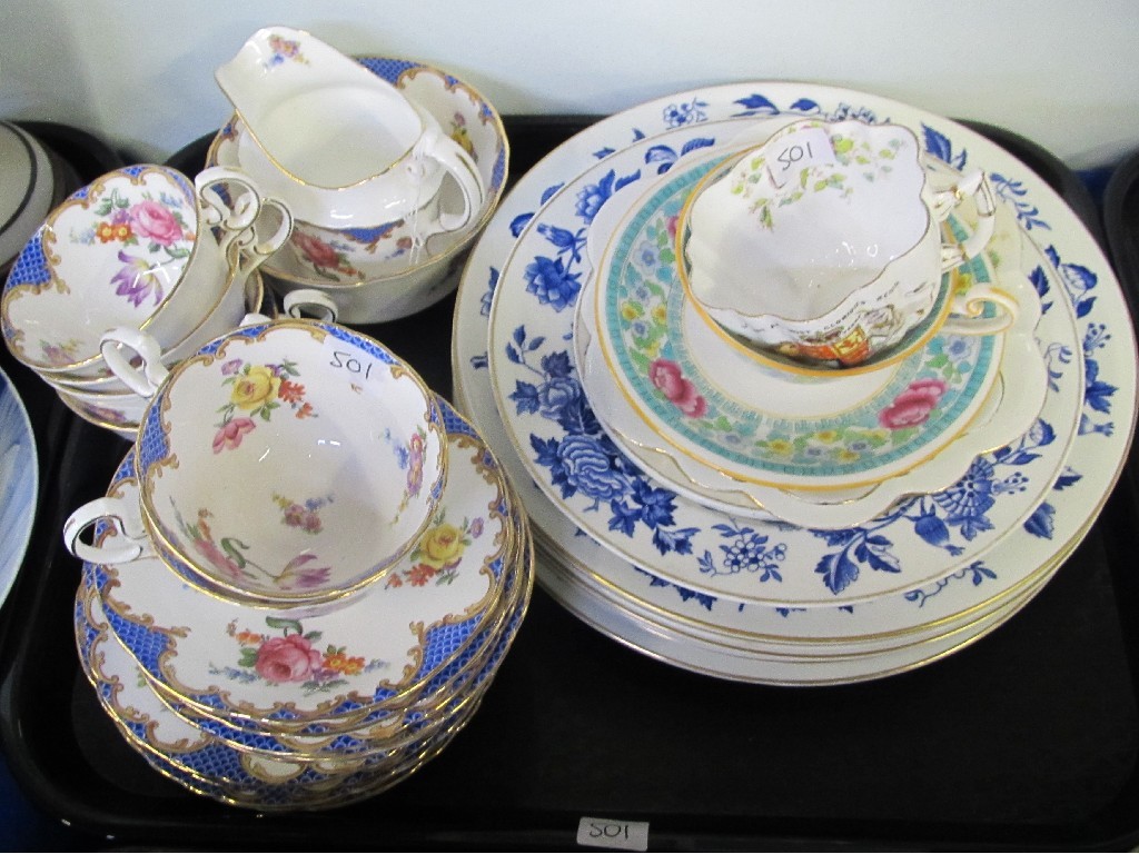 Appraisal: Aynsley China teaset Wedgwood plates and other teawares