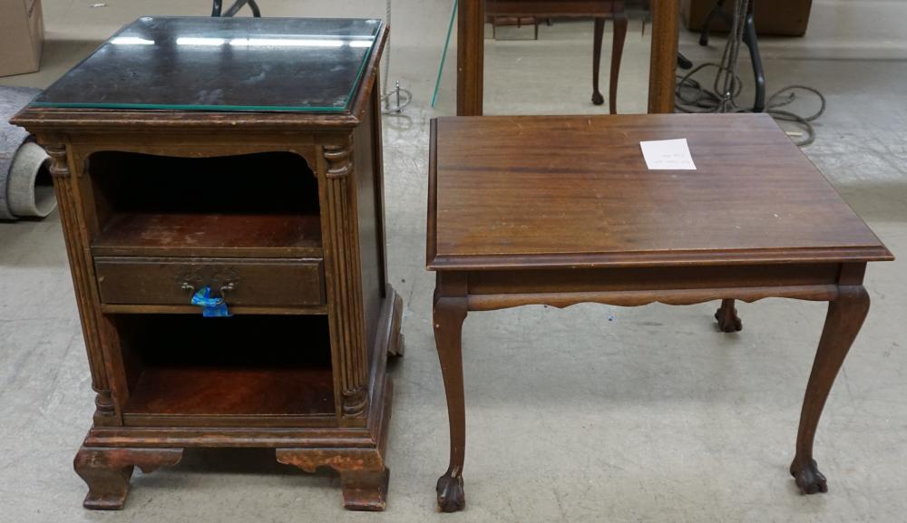 Appraisal: CHIPPENDALE STYLE MAHOGANY NIGHT STAND AND SIDE TABLE NIGHT STAND