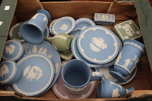 Appraisal: A LARGE QUANTITY OF VARIOUS WEDGEWOOD JASPERWARE to include plates