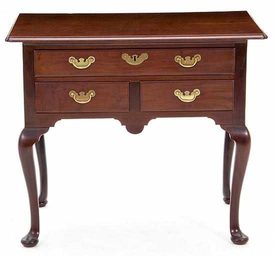 Appraisal: American Queen Anne mahogany lowboy Mid-Atlantic states mid th century