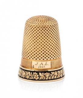 Appraisal: An American Yellow Gold and Enamel Thimble the knurled top