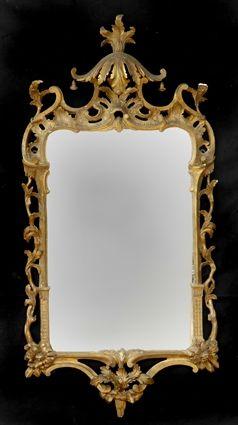 Appraisal: GEORGE III GILTWOOD MIRROR The leafy pagoda above a frame