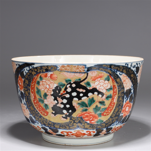 Appraisal: Chinese Imari export porcelain bowl with four character mark to