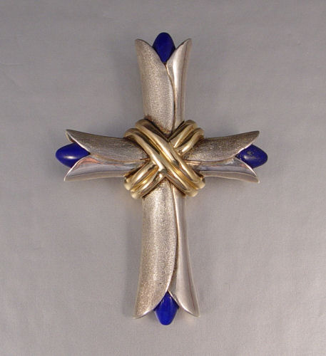 Appraisal: A LARGE STERLING K LAPIS CROSS PENDANT Sterling silver cross