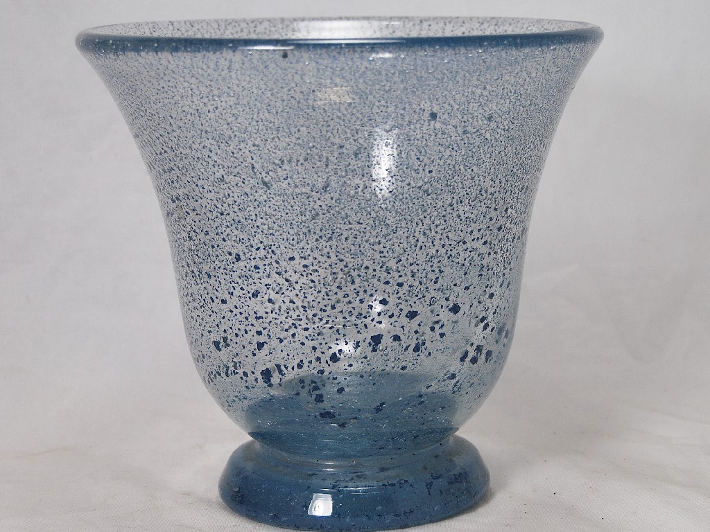 Appraisal: A Daum Nancy glass vase of open flared form decorated