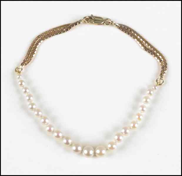 Appraisal: GRADUATED PEARL AND KARAT GOLD BRACELET Length '' Condition No